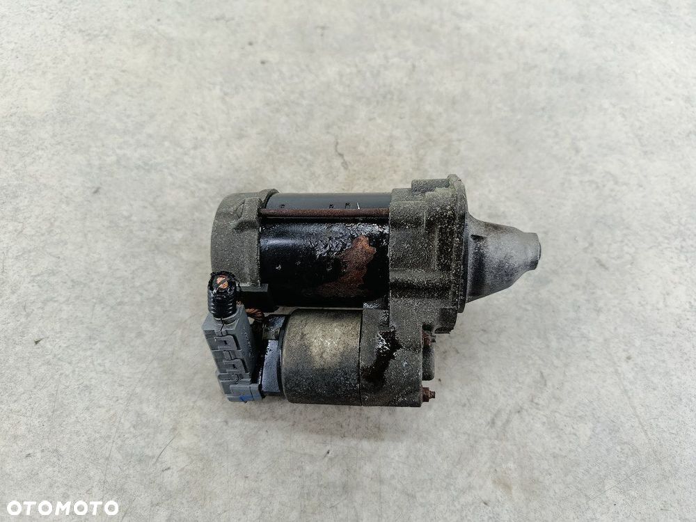 ROZRUSZNIK TOYOTA COROLLA VERSO II 28100-0D090 MS428000-0680  DENSO 1.6 - 5