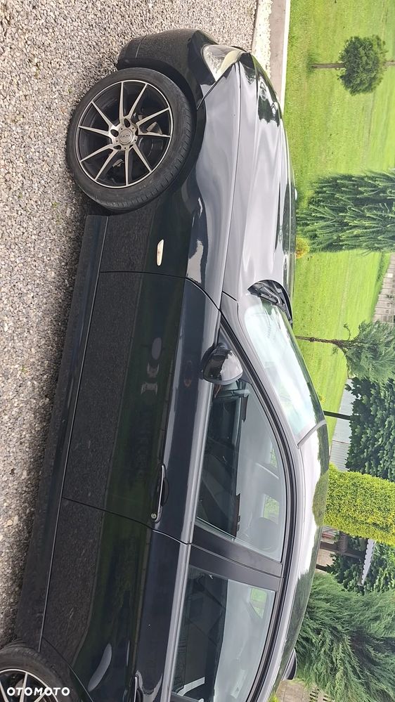 BMW Seria 3 320i - 6