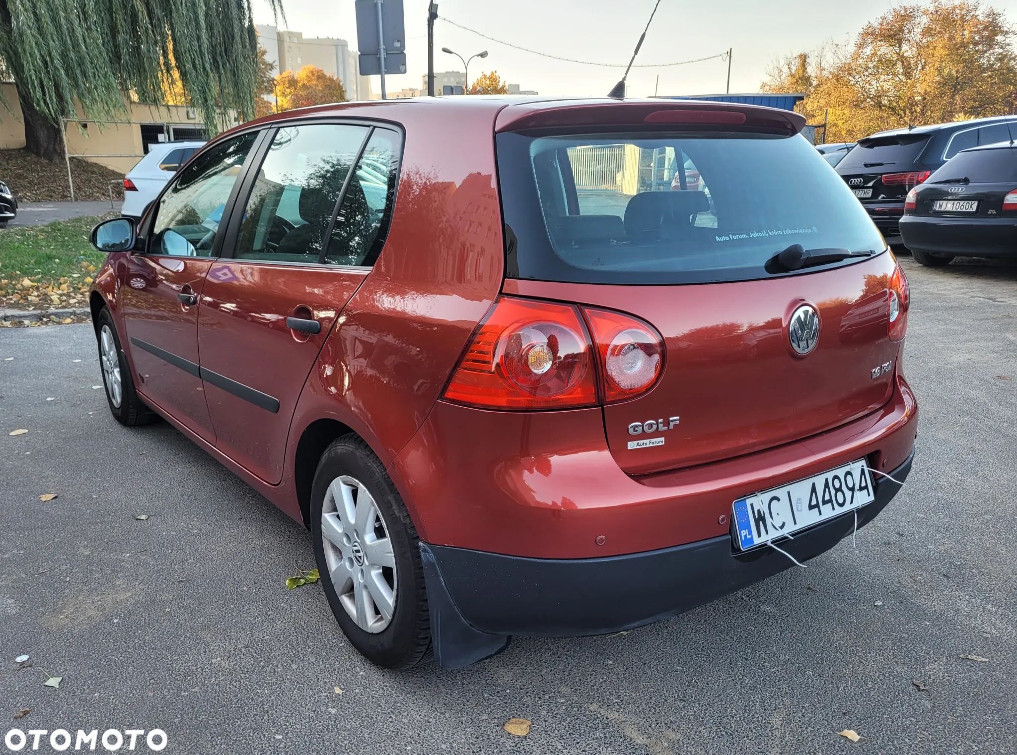 Volkswagen Golf - 5