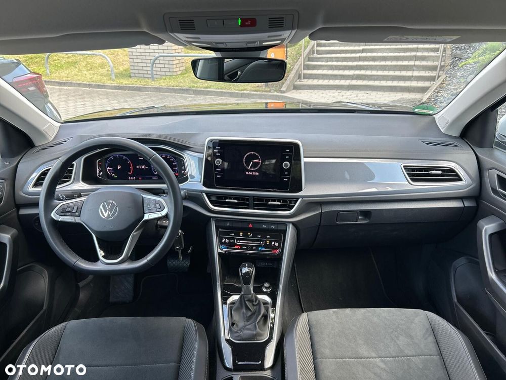 Volkswagen T-Roc 1.5 TSI Style DSG - 17