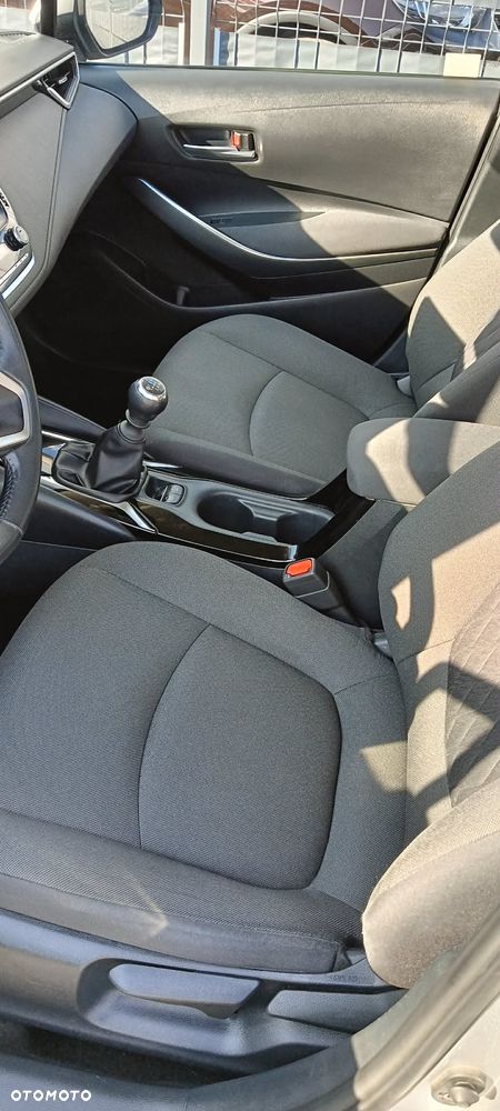 Toyota Corolla 1.5 Comfort - 33