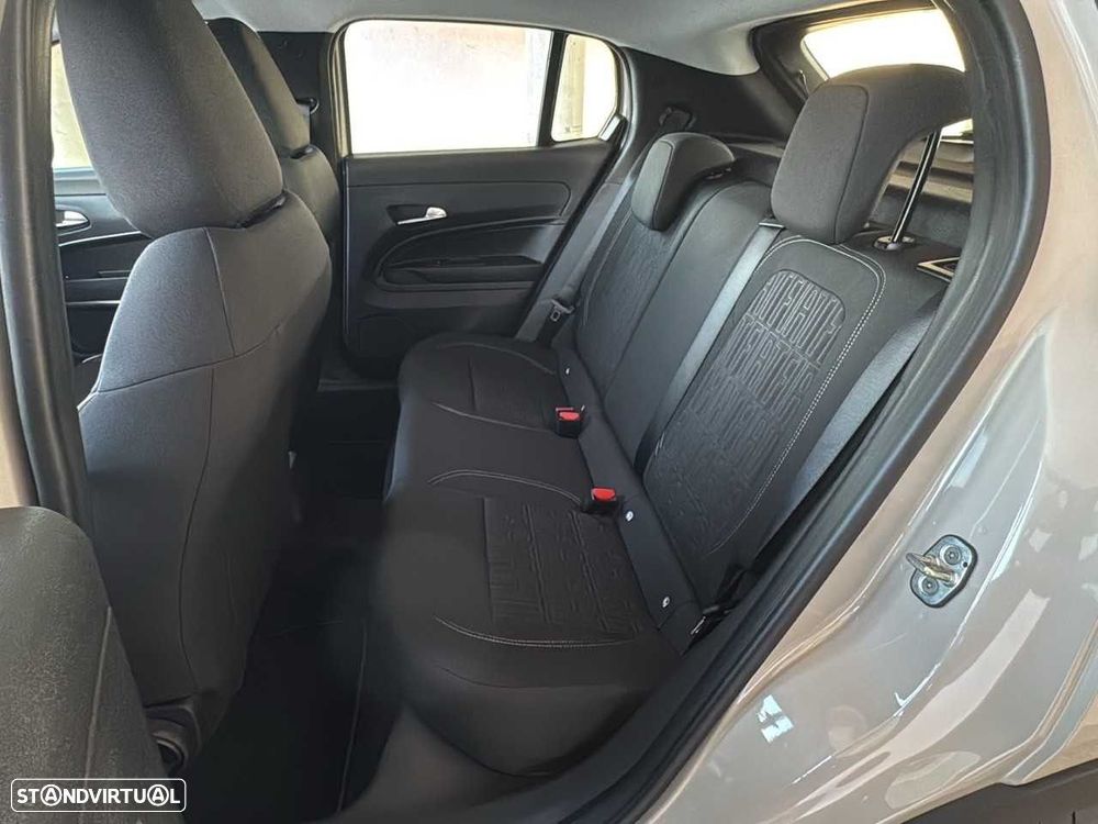 Fiat 600 1.2 Hybrid - 10