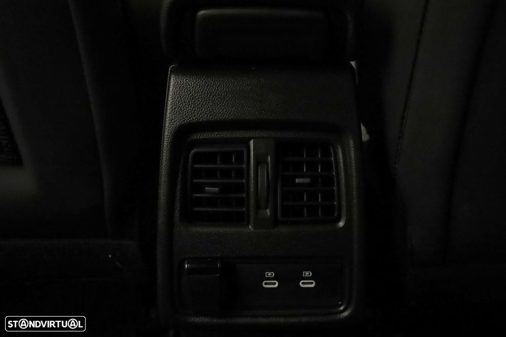 Renault Captur 1.0 TCe Techno - 22