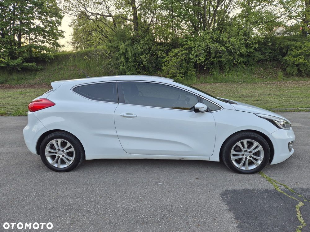 Kia Ceed 1.6 CRDi 128 97g Edition 7 - 5
