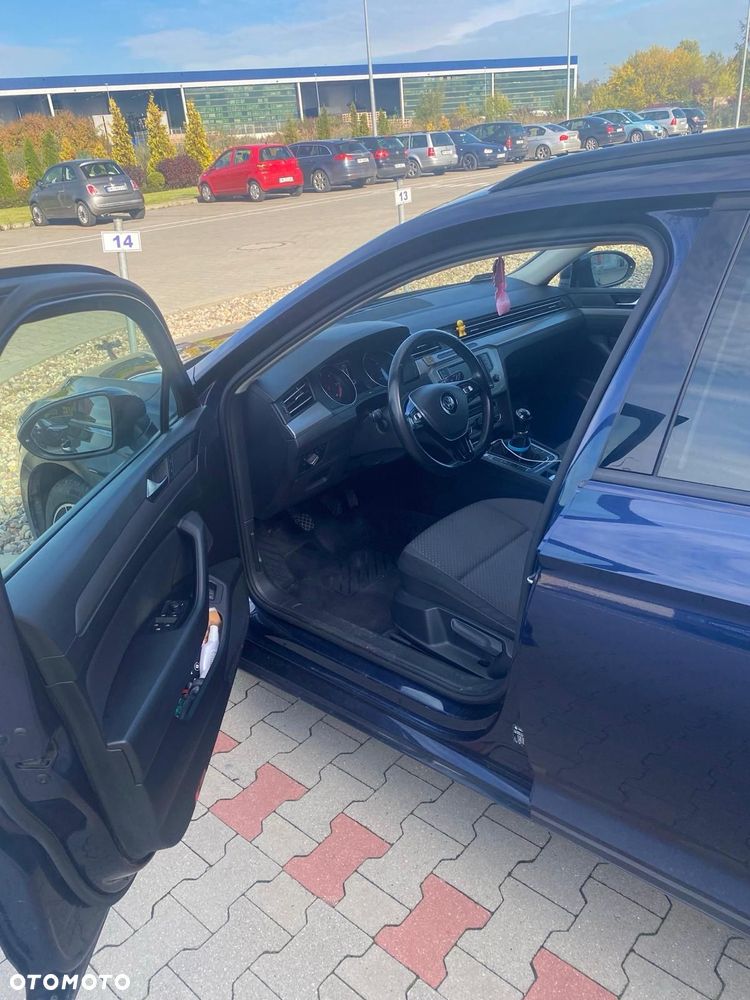 Volkswagen Passat 2.0 TDI BMT Trendline - 5