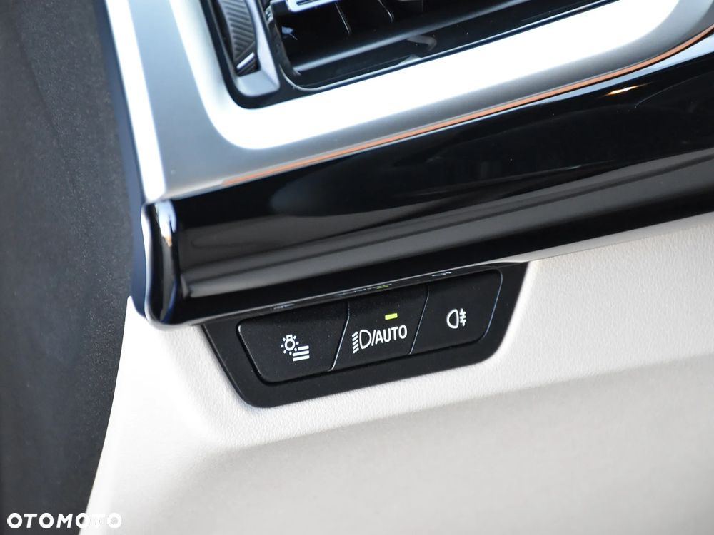 BMW X2 sDrive18d - 19