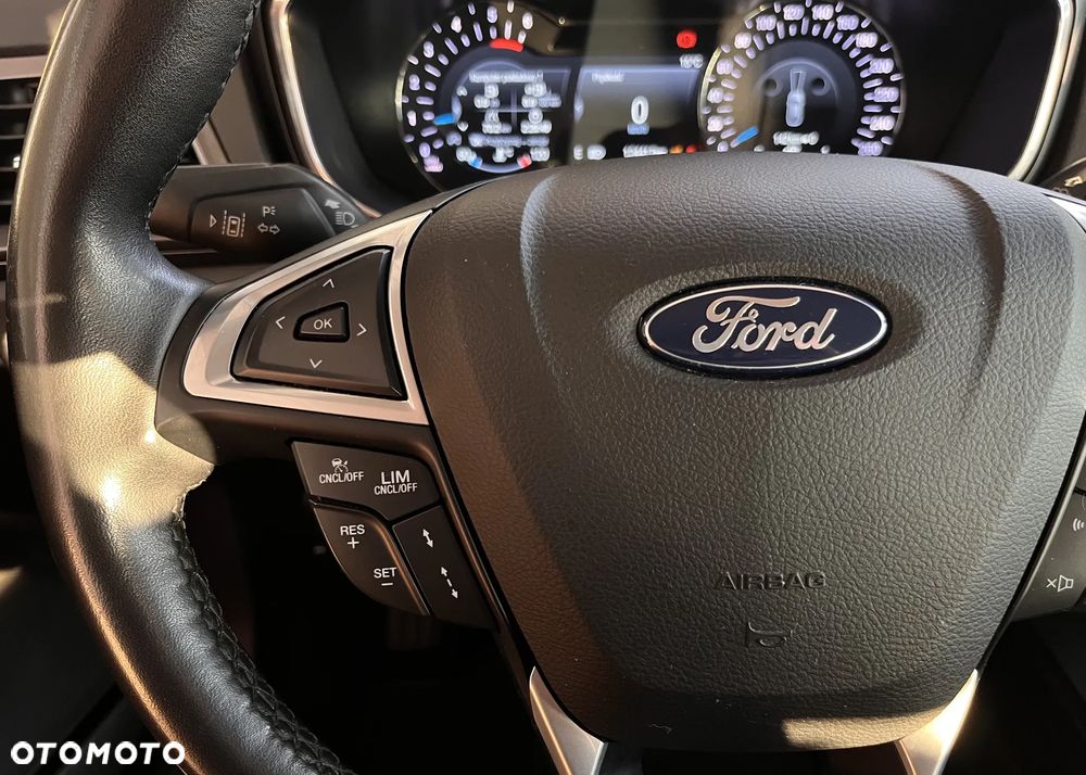 Ford Mondeo 2.0 EcoBlue Titanium - 13