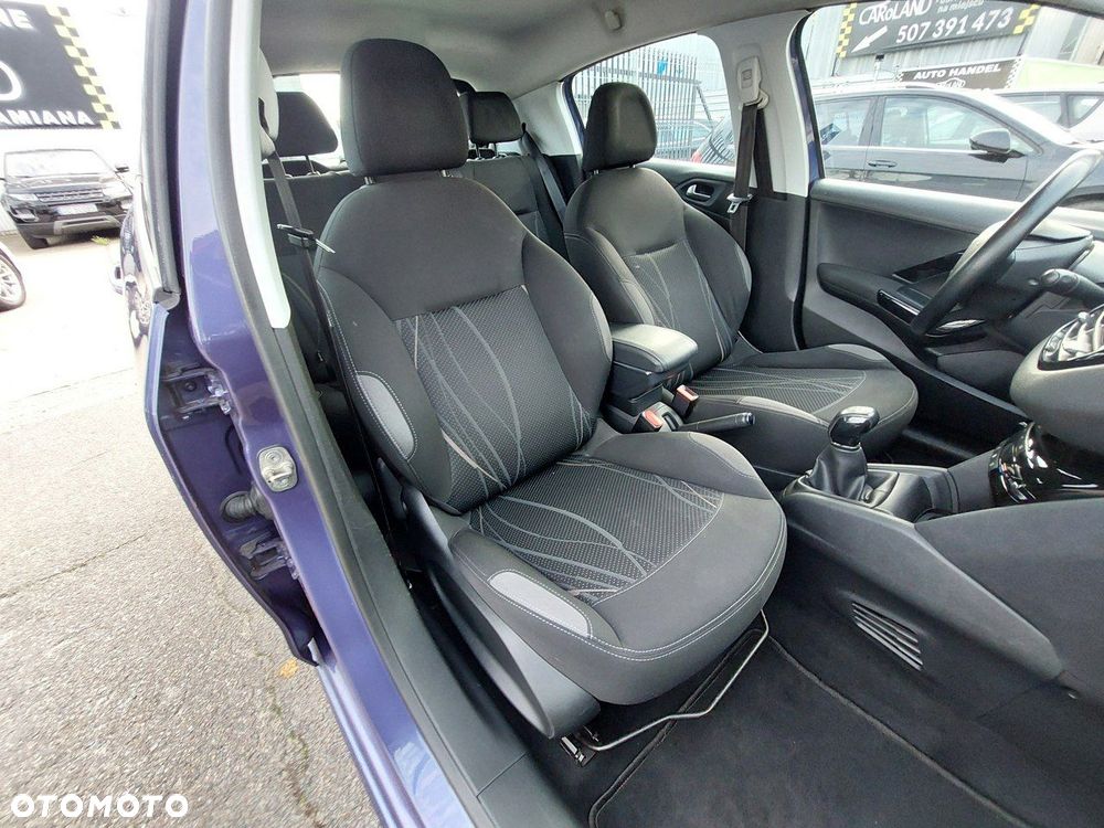 Peugeot 208 1.4 HDi Access - 20
