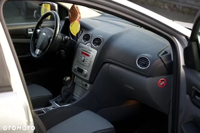 Ford Focus - 7