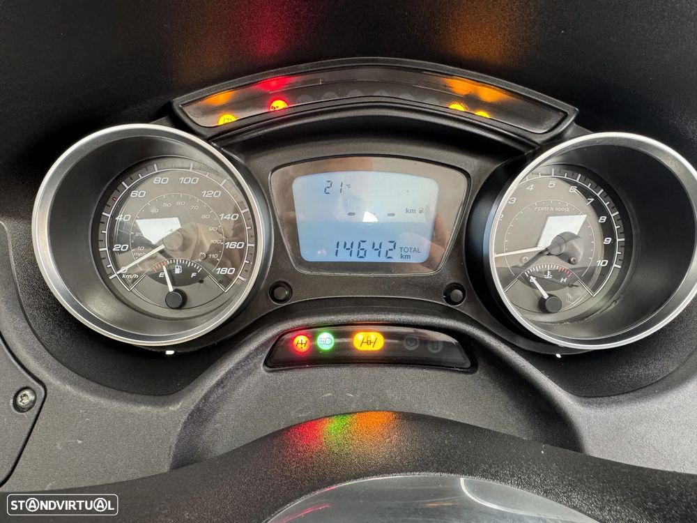Piaggio MP3 400 HPE - 13