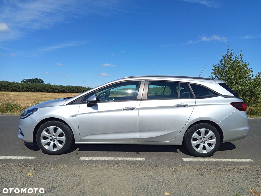 Opel Astra - 2