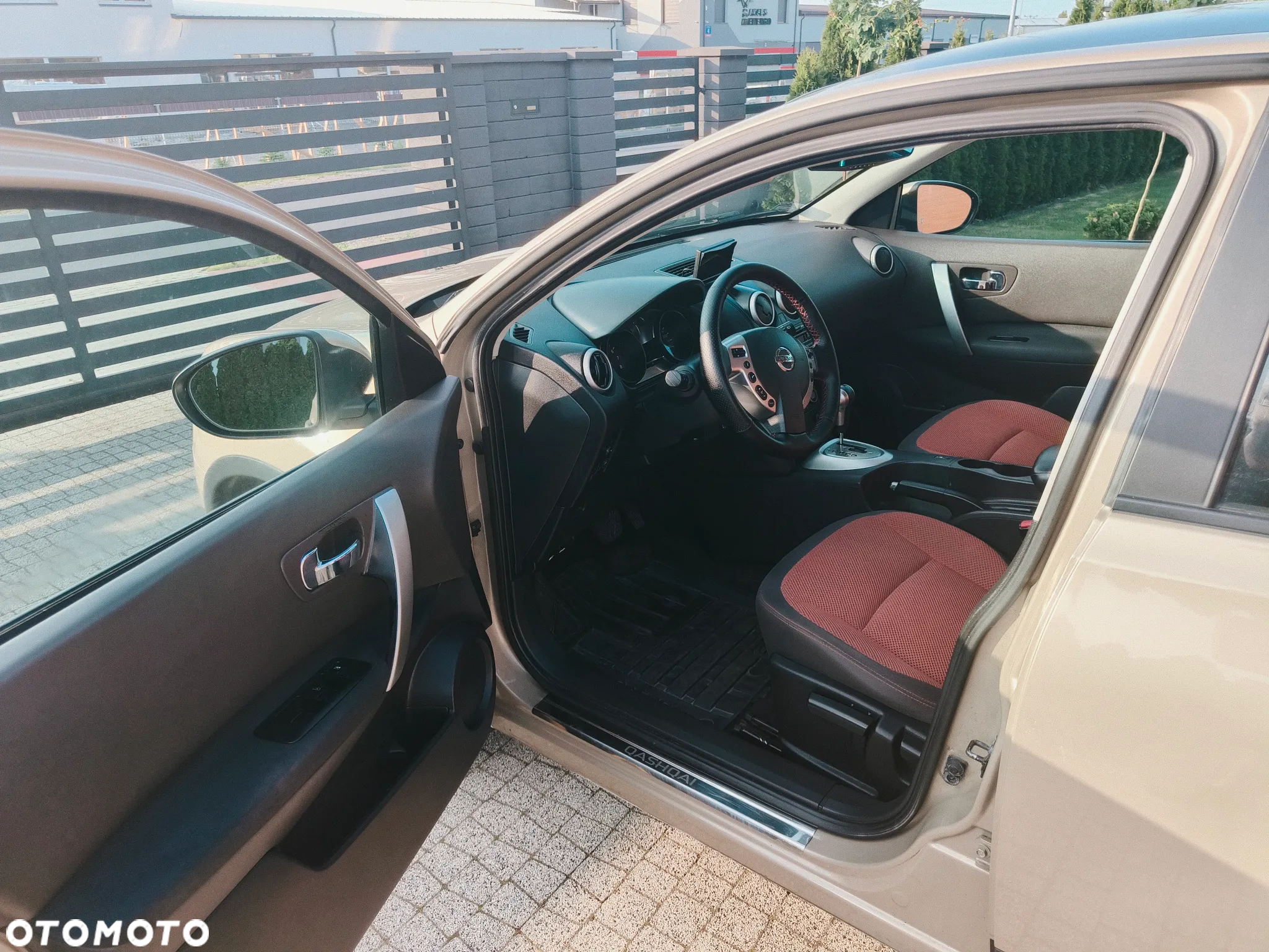 Nissan Qashqai 2.0 Acenta CVT - 6