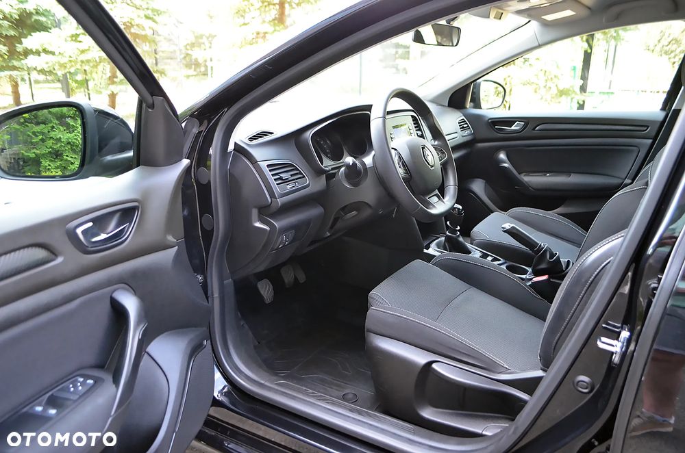 Renault Megane 1.6 SCe Business - 10