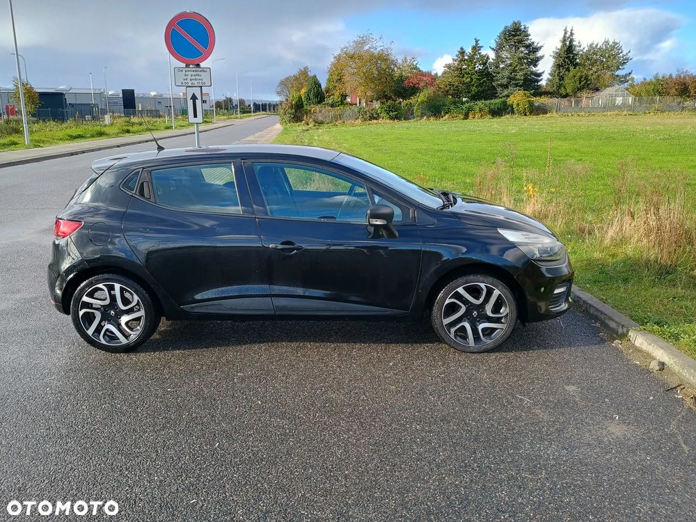Renault Clio 1.2 16V 75 Business - 1