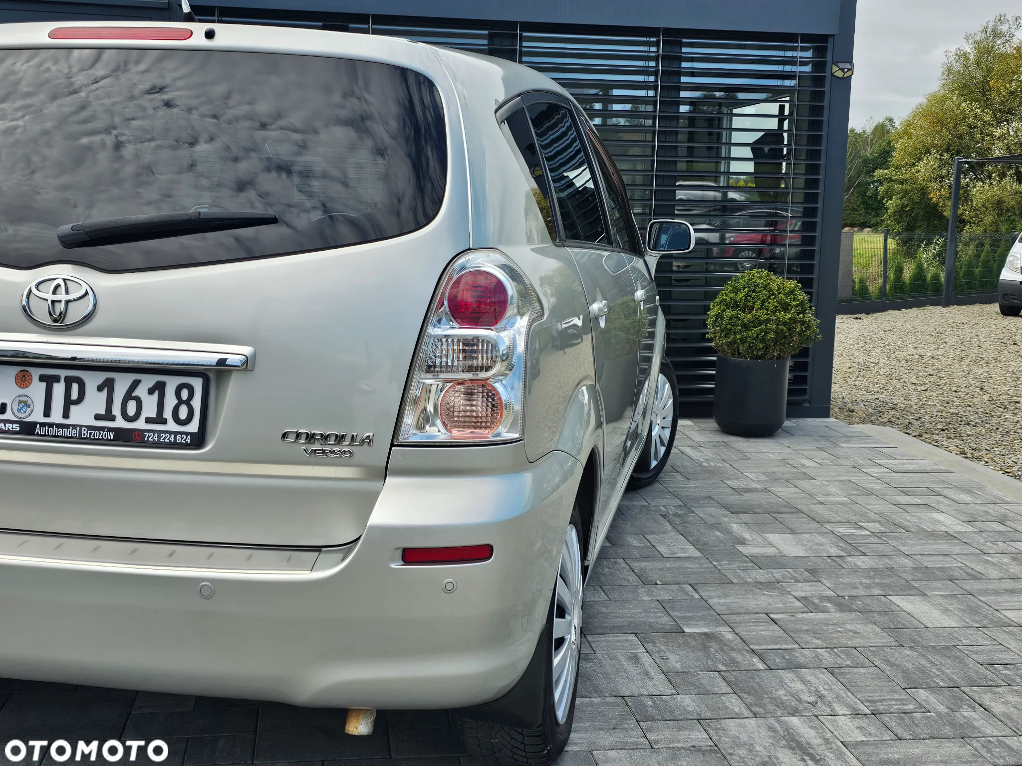 Toyota Corolla Verso 1.8 Sol - 32