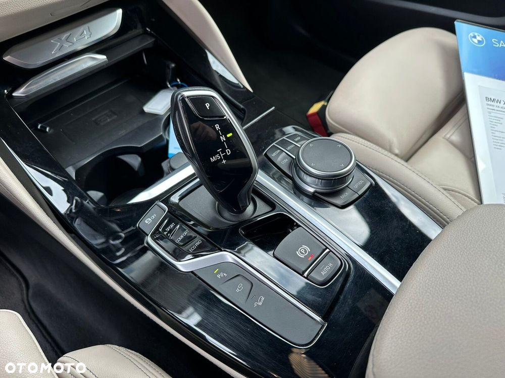 BMW X4 - 36