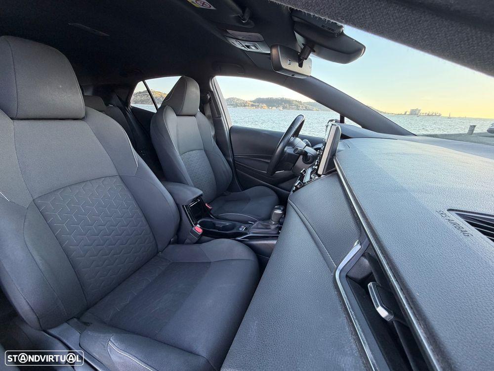 Toyota Corolla 1.8 Hybrid Comfort+P.Sport - 22