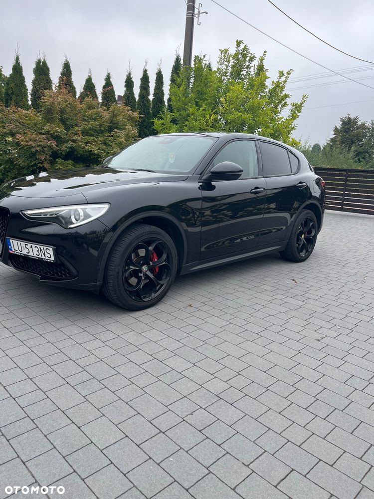 Alfa Romeo Stelvio - 4