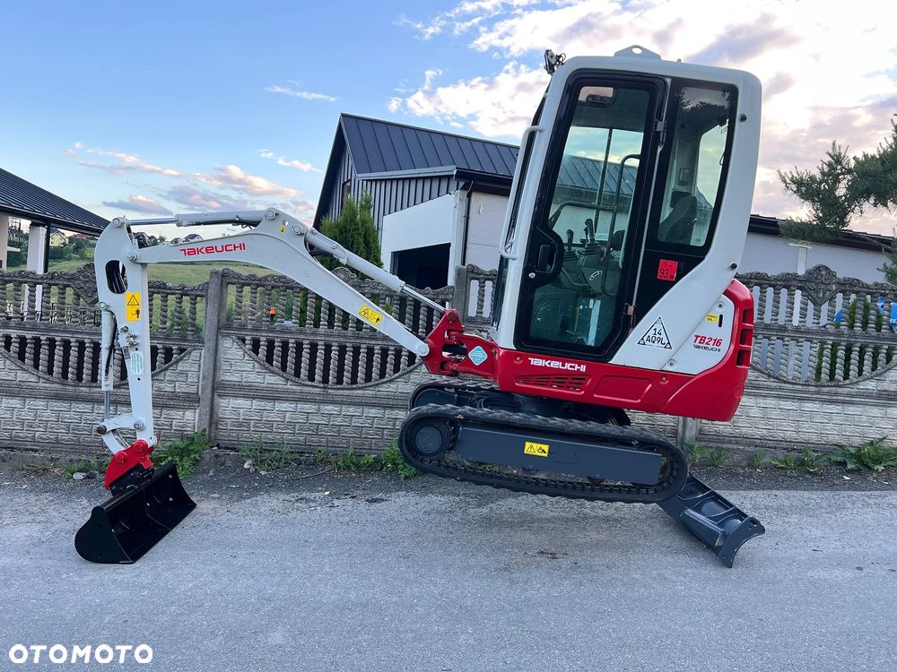 Takeuchi TB216 | Minikoparka TAKEUCHI TB 216 | 2 Tony | Rozsuwane Gąsienice | Stan PERFEKCYJNY | Mini Koparka | - 17