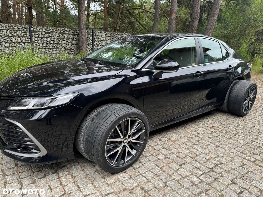 Toyota Camry 2.5 Hybrid Executive CVT - 1