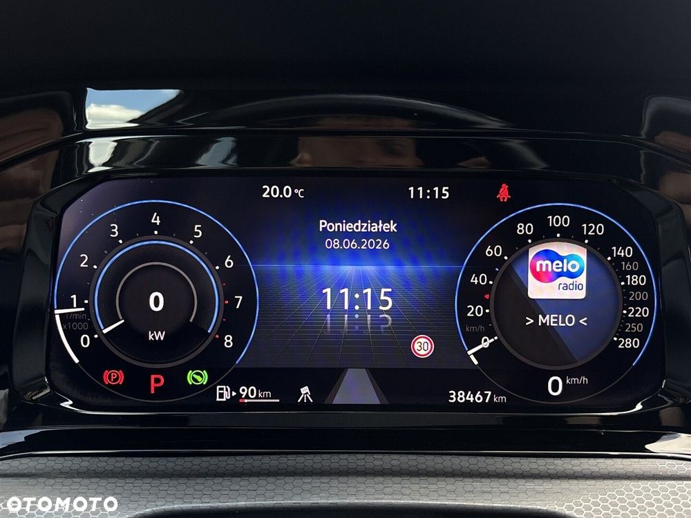 Volkswagen Golf - 16