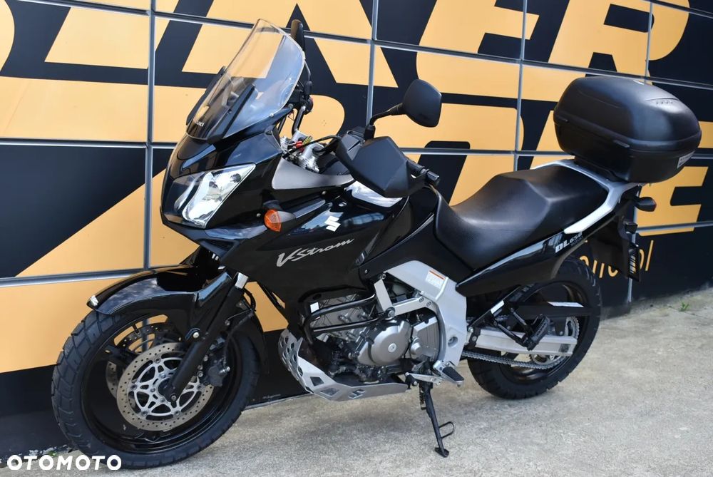 Suzuki V-STROM - 7