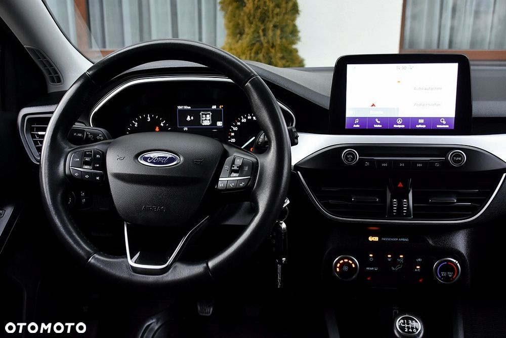 Ford Focus 1.5 EcoBlue STart-Stopp-System TITANIUM - 6