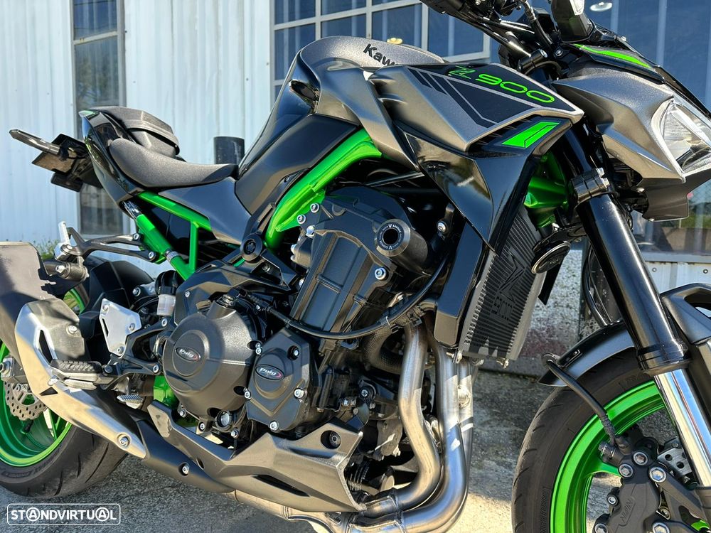 Kawasaki Z - 6