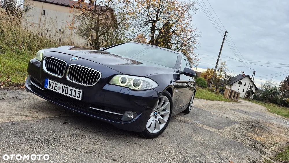 BMW Seria 5 520i Touring Sport-Aut - 18