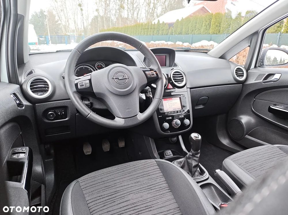 Opel Corsa - 12