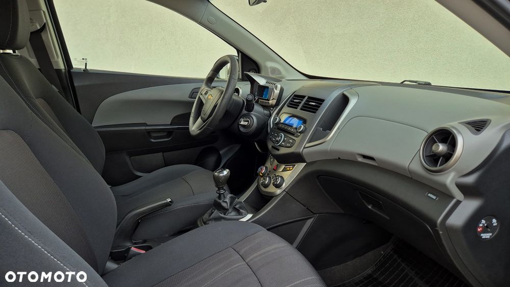 Chevrolet Aveo 1.4 16V Plus - 15