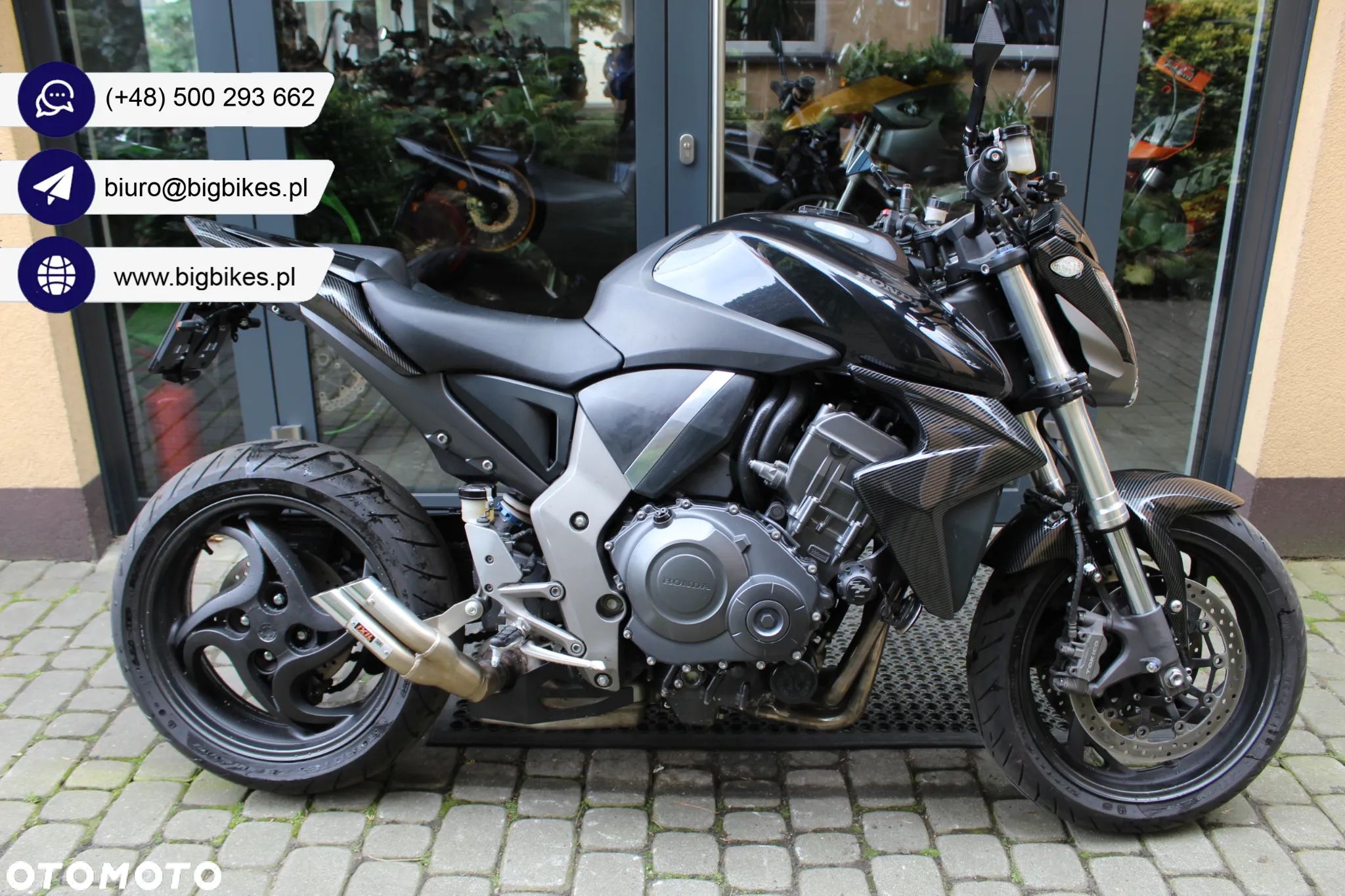 Honda CB - 1