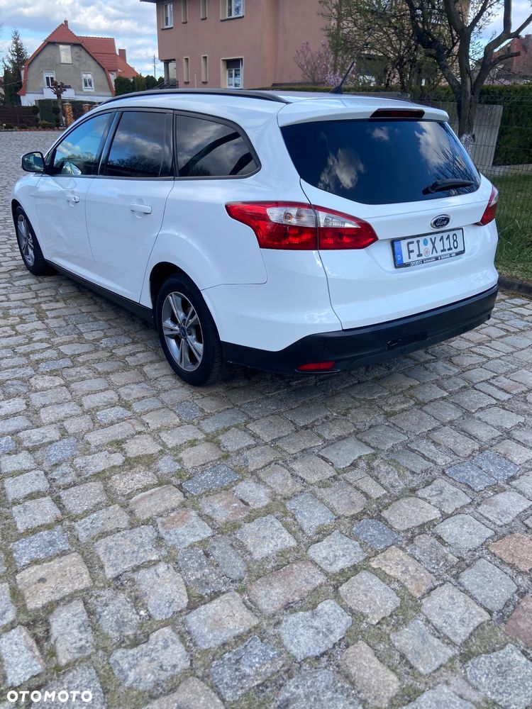 Ford Focus 1.6 TDCi DPF Trend - 7