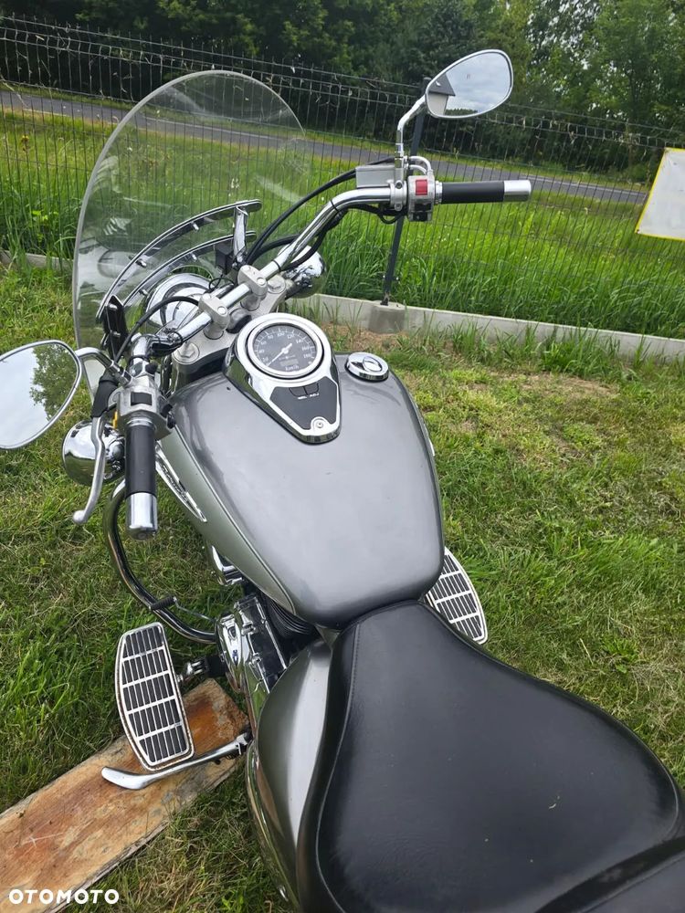 Suzuki VL 800 Volusia - 5