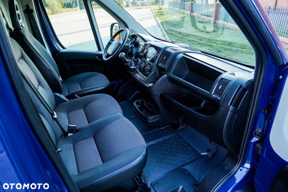 Peugeot Boxer - 32