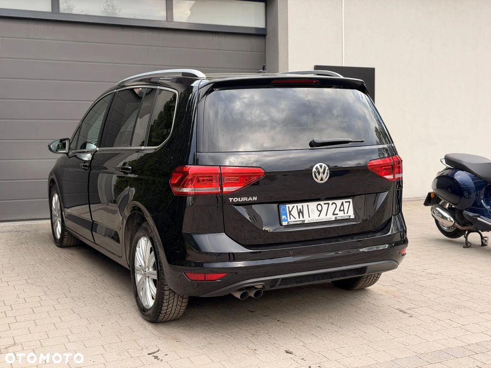 Volkswagen Touran 2.0 TDI BMT Highline - 4