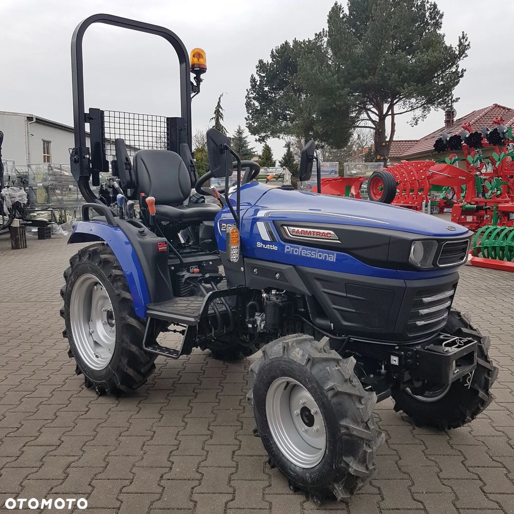 Farmtrac 26 PRO 4WD - 11