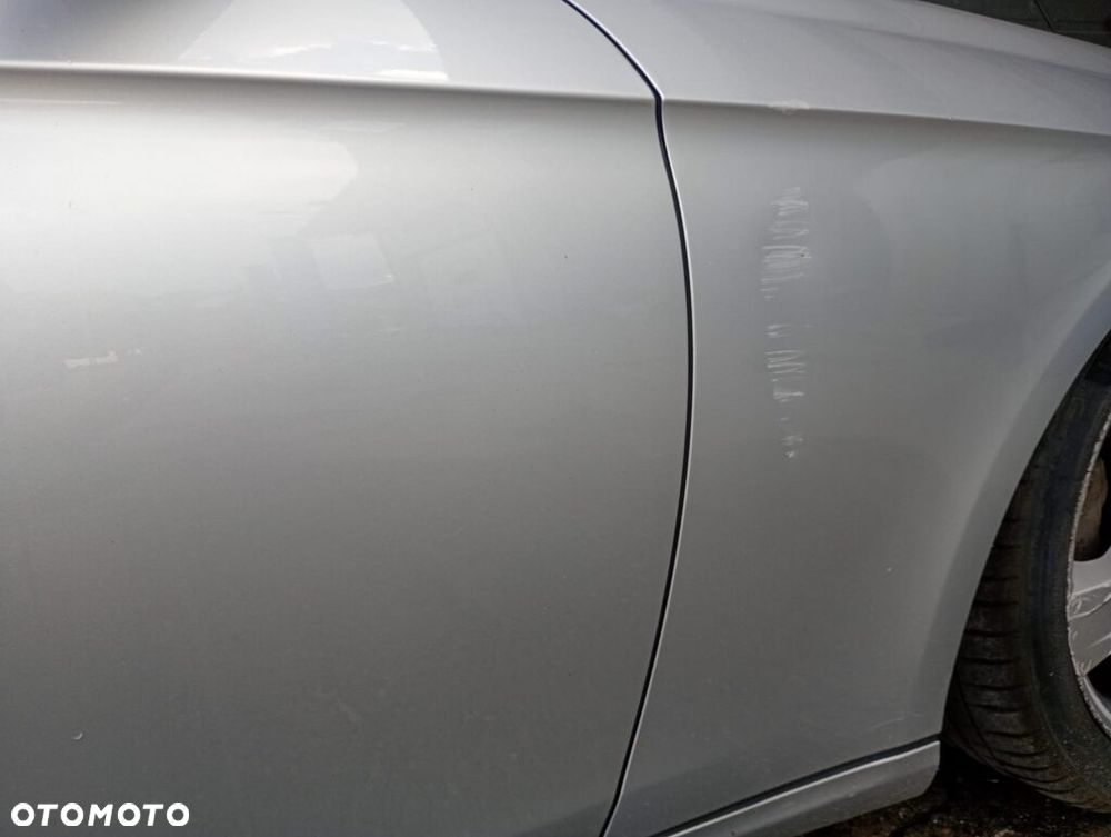 Mercedes-Benz CLS 300 7G-TRONIC - 17