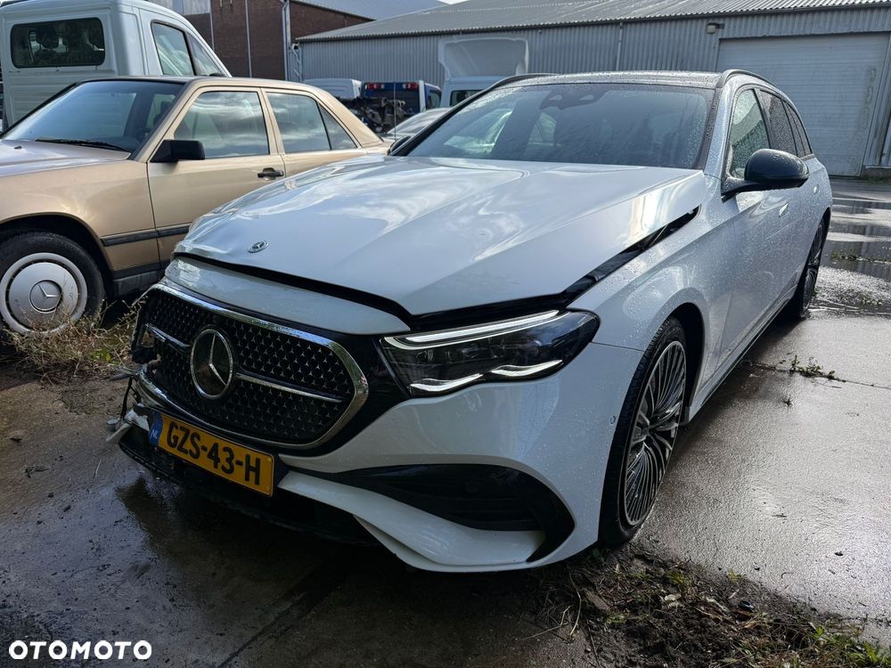 Mercedes-Benz Klasa E - 1