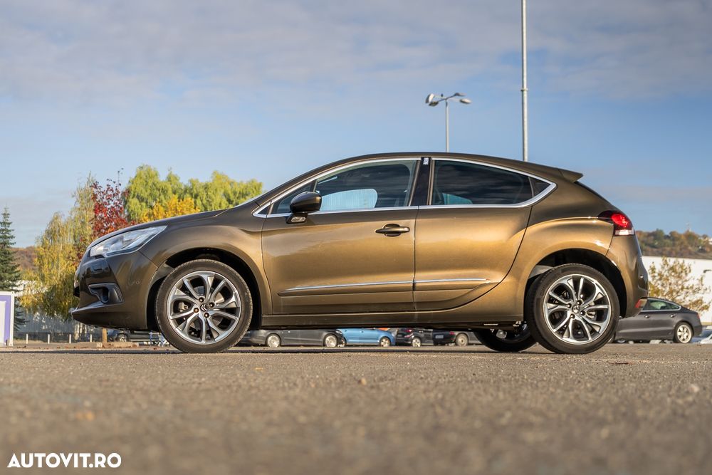 Citroën DS4 HDi 165 Aut. SportChic - 1