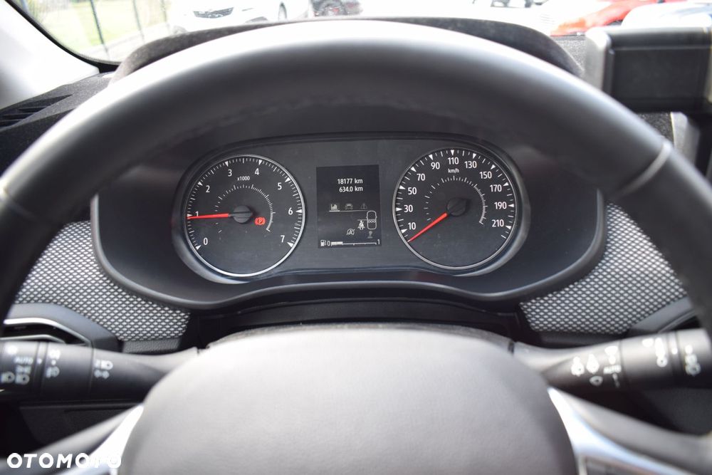 Dacia Sandero 1.0 SCe Essential - 6