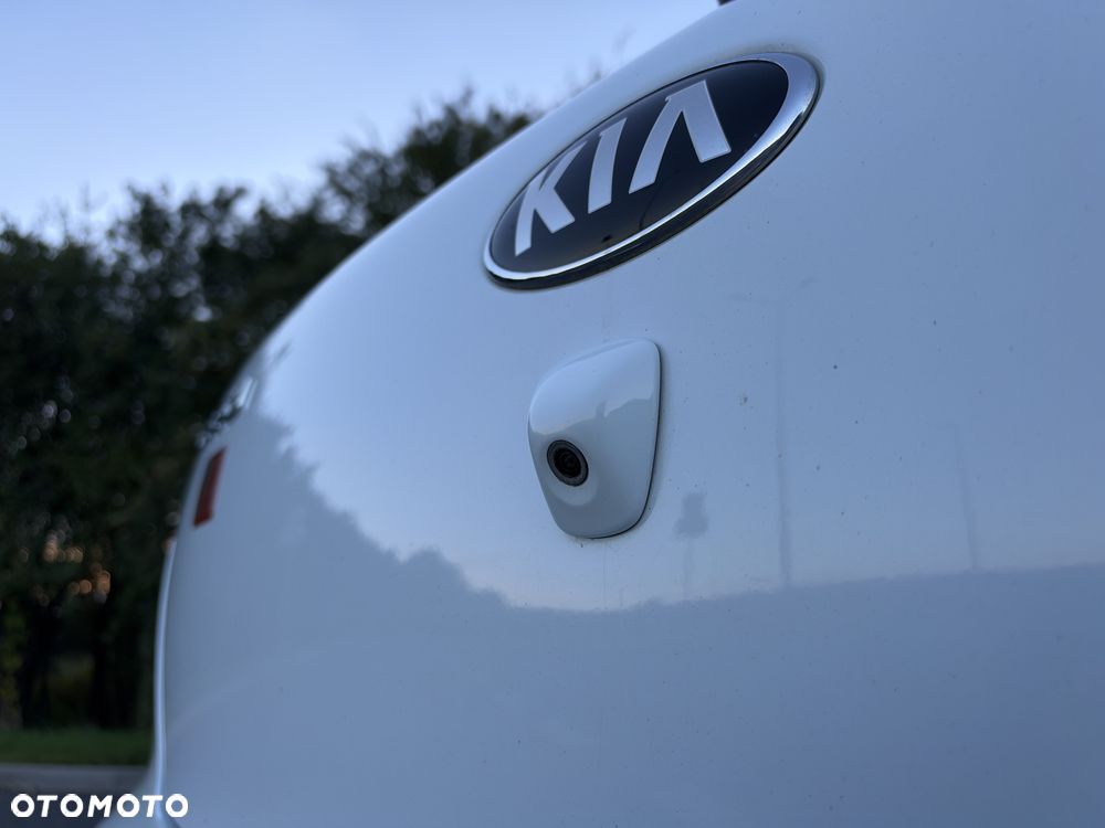 Kia Ceed - 25