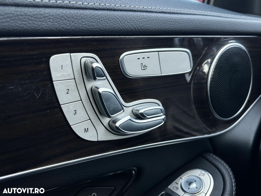 Mercedes-Benz GLC 300 4MATIC MHEV - 22
