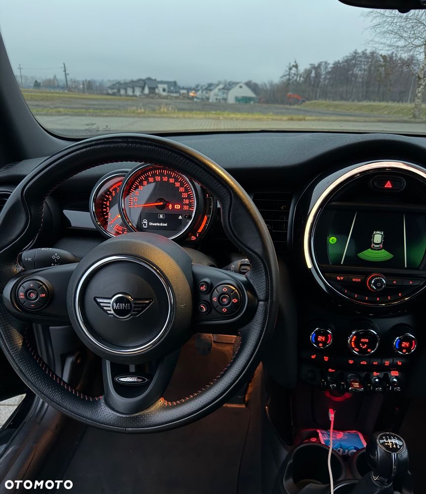 MINI ONE Standard - 13