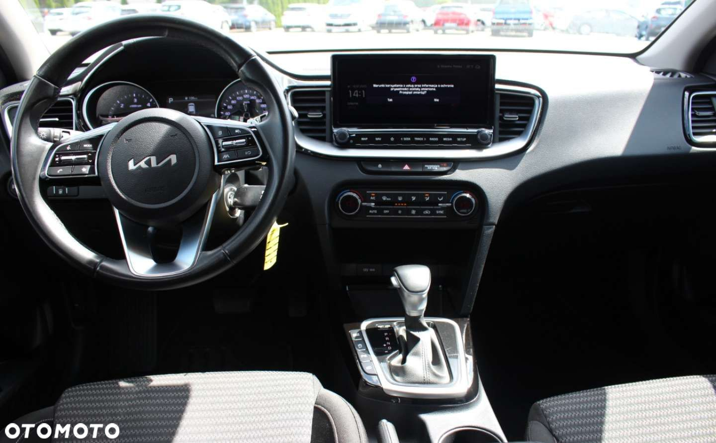 Kia Ceed - 14