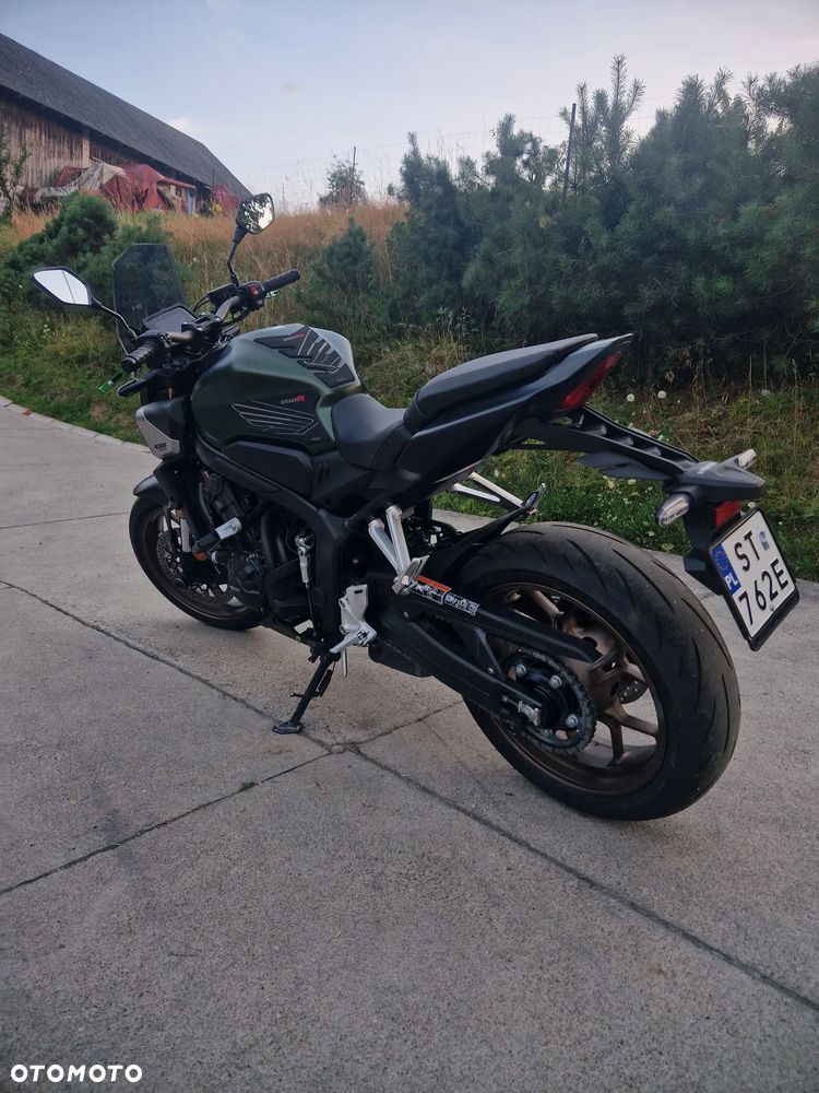 Honda CB - 3
