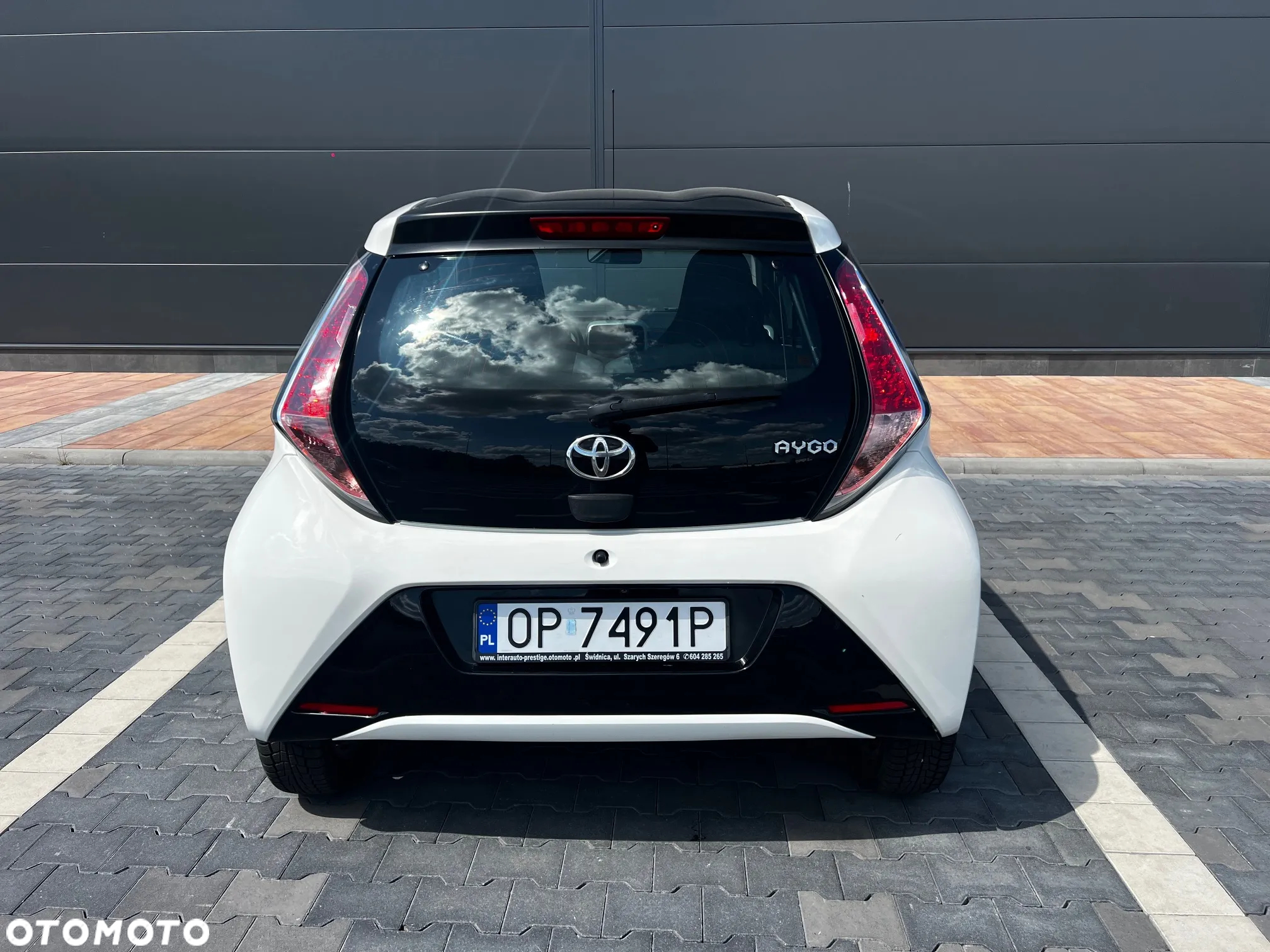 Toyota Aygo 1.0 VVT-i Sprint EU6 - 6