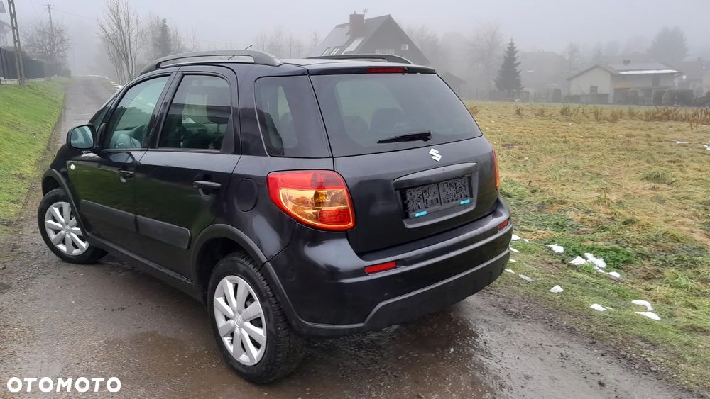 Suzuki SX4 - 9