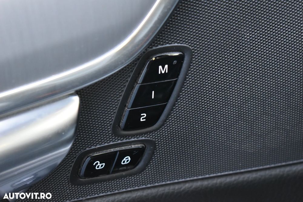Volvo S90 D4 Geartronic Momentum - 15