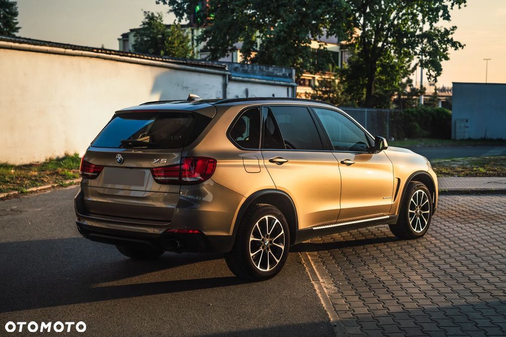 BMW X5 xDrive25d - 4